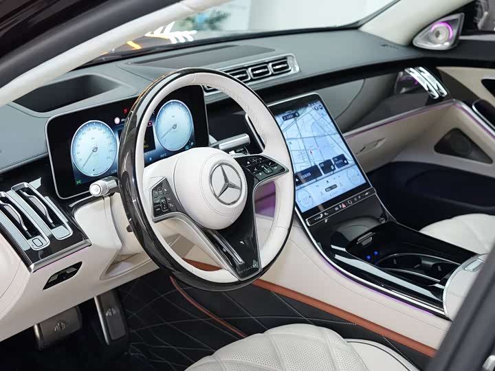 Фото 28 - Mercedes-Benz Maybach S-Class