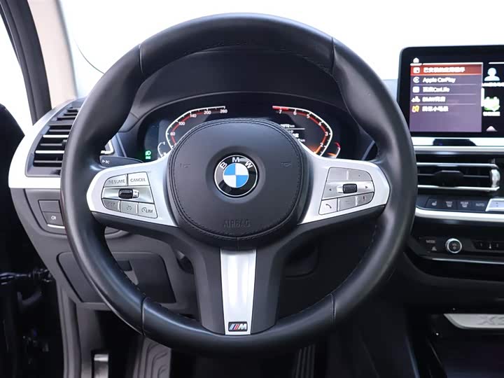 Фото 16 - BMW X3