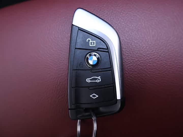 Фото 25 - BMW X3