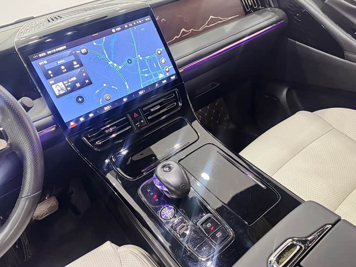 Фото 12 - GAC Trumpchi M8