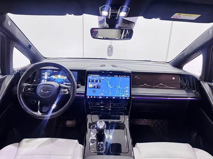 Фото 14 - GAC Trumpchi M8