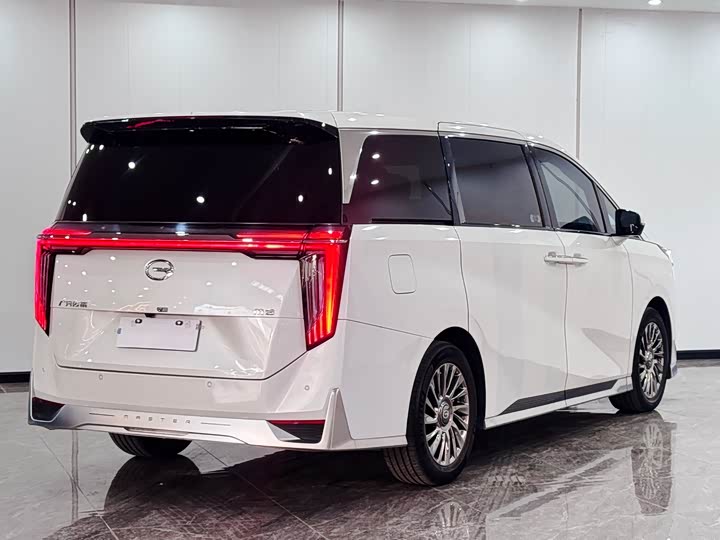 Фото 5 - GAC Trumpchi M8