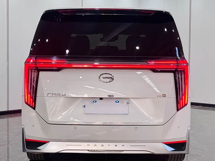 Фото 6 - GAC Trumpchi M8