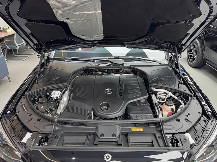 Фото 20 - Mercedes-Benz S-Class