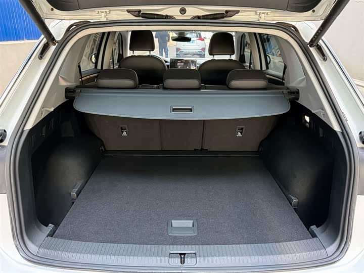 Фото 8 - Volkswagen Tayron