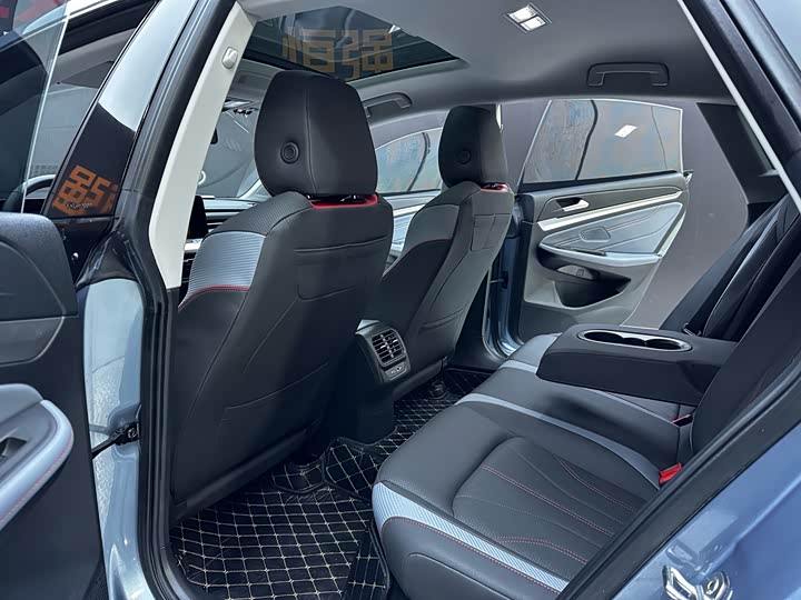 Фото 13 - Volkswagen Lamando L