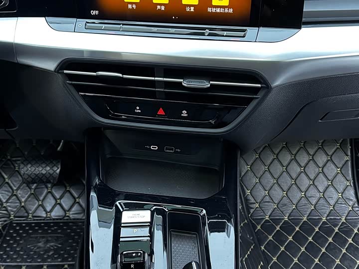 Фото 6 - Volkswagen Lamando L