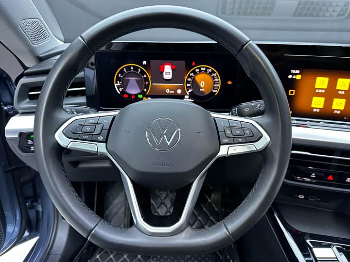 Фото 8 - Volkswagen Lamando L