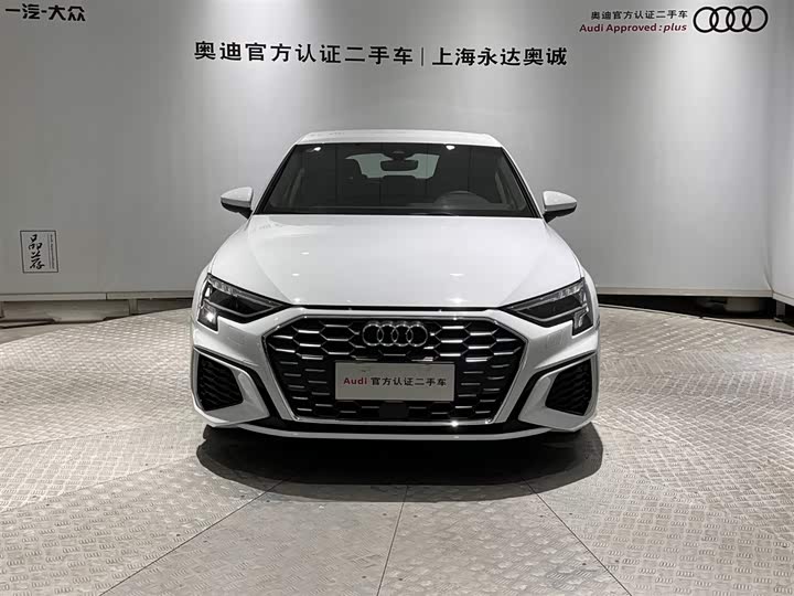 Фото 2 - Audi A3