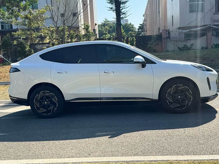 Фото 19 - GAC Hyptec HT