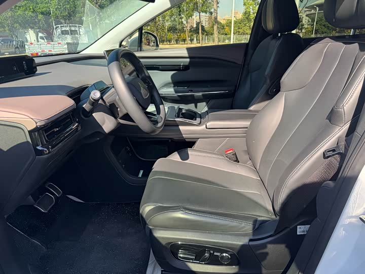 Фото 7 - GAC Hyptec HT