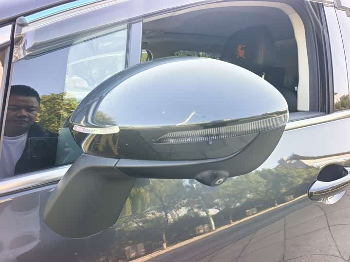 Фото 4 - Dongfeng Forthing Yacht