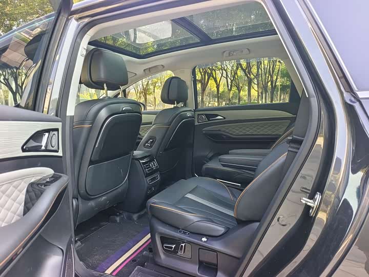 Фото 7 - Dongfeng Forthing Yacht