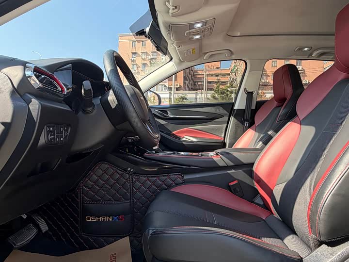 Фото 7 - Changan Oshan X5