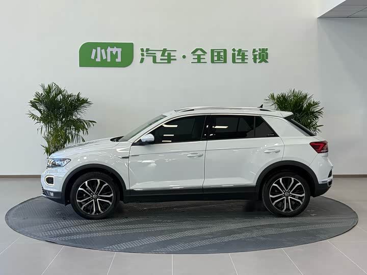 Фото 3 - Volkswagen T-Roc