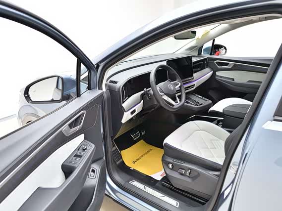 Фото 9 - Volkswagen Talagon