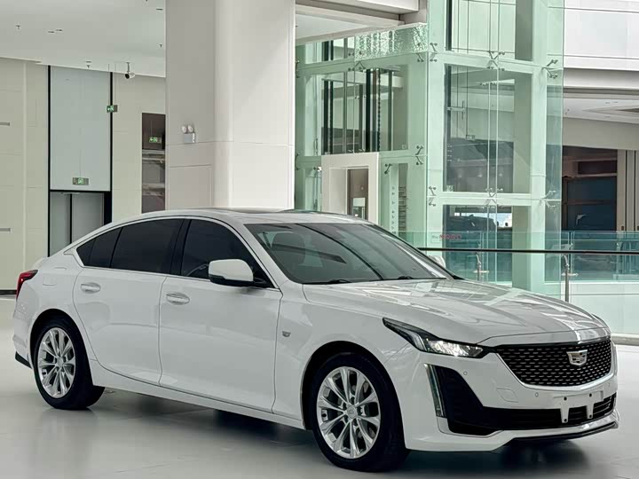 Фото 3 - Cadillac CT5