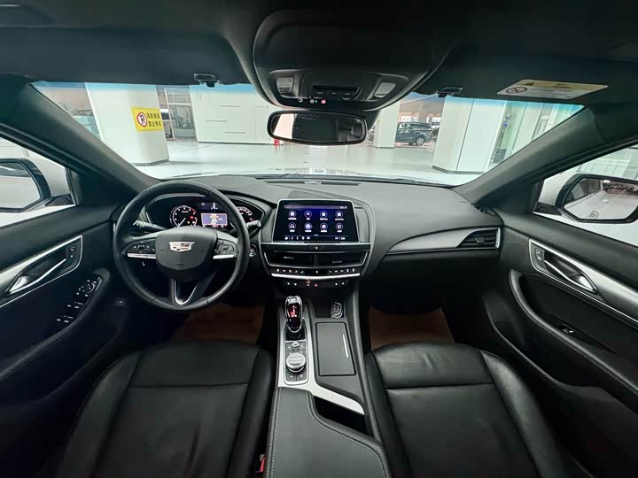 Фото 8 - Cadillac CT5