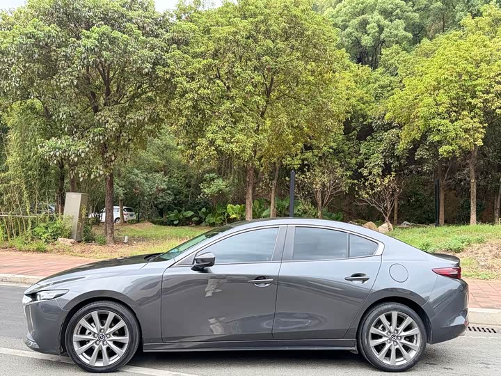 Фото 4 - Mazda 3 (Axela)