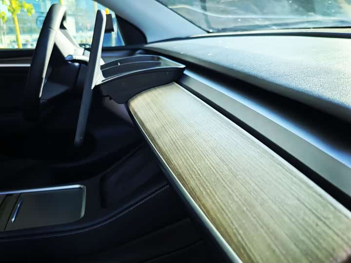 Фото 6 - Tesla Model Y