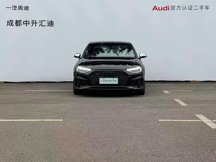 Фото 2 - Audi S4