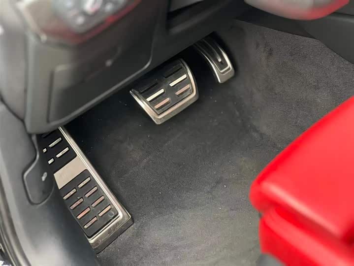 Фото 21 - Audi S4