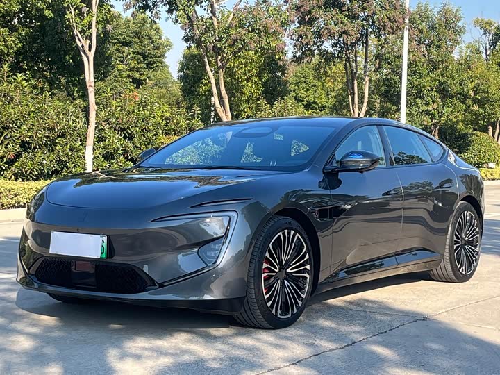 Фото 1 - Avatr 12