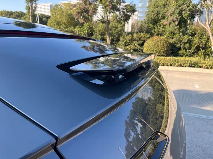 Фото 21 - Avatr 12