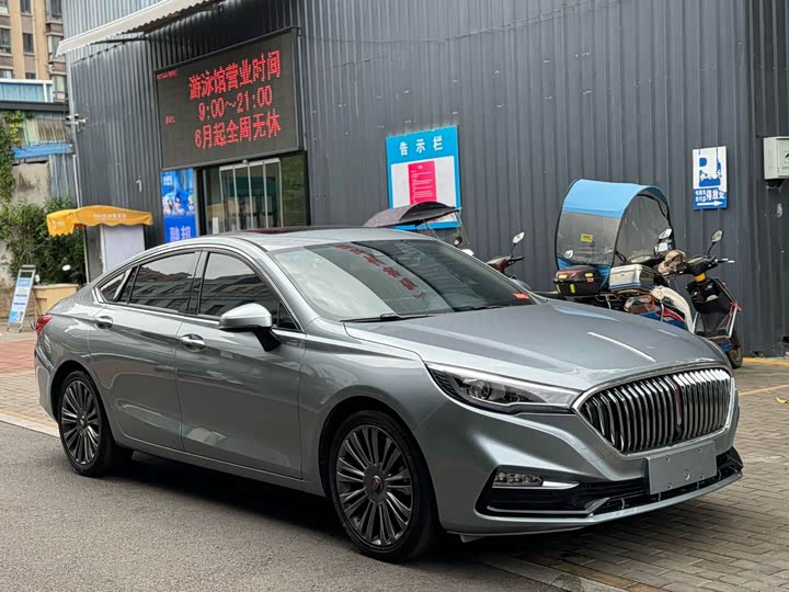 Фото 3 - Hongqi H5