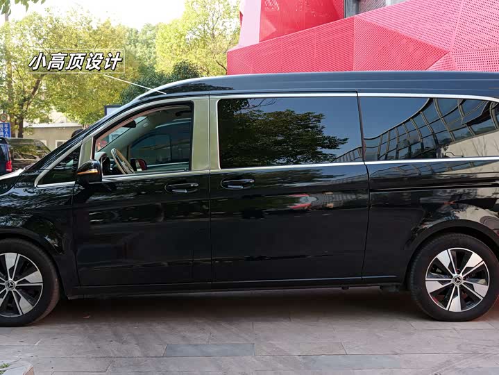 Фото 4 - Mercedes-Benz V-Class