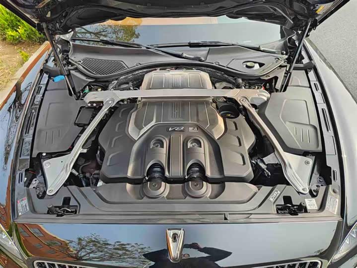 Фото 17 - Bentley Flying Spur