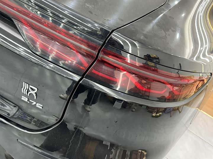 Фото 8 - BYD Han