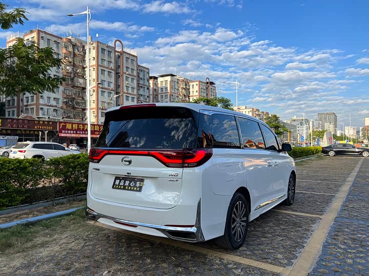 Фото 6 - GAC Trumpchi M8