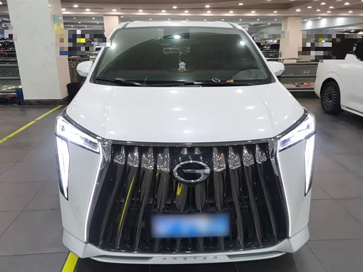 Фото 3 - GAC Trumpchi M8