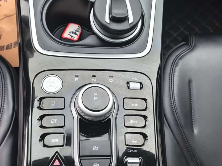 Фото 14 - BYD Qin Plus