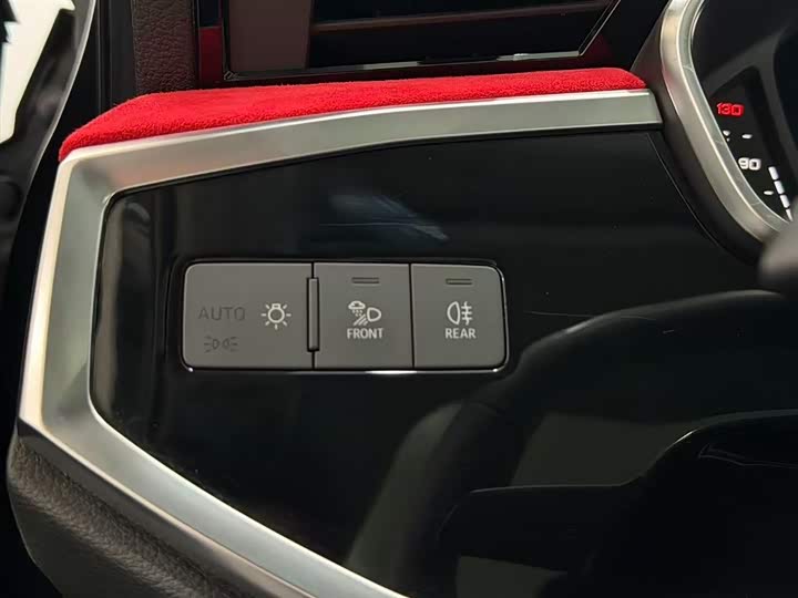 Фото 18 - Audi Q3 Sportback