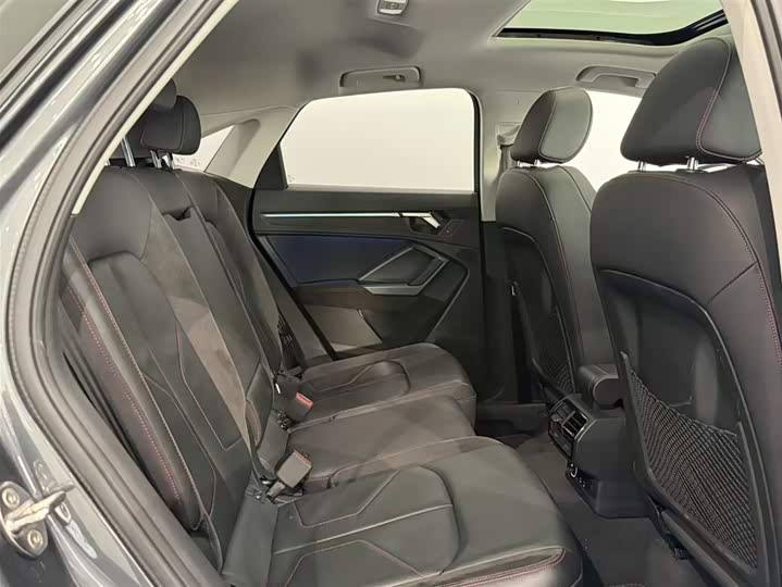 Фото 21 - Audi Q3 Sportback