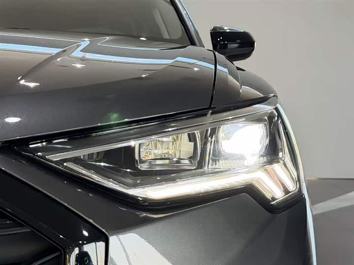 Фото 22 - Audi Q3 Sportback