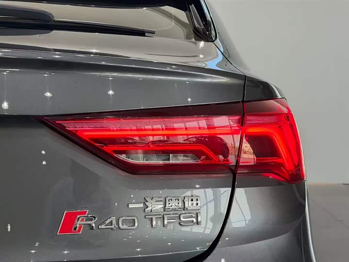 Фото 23 - Audi Q3 Sportback
