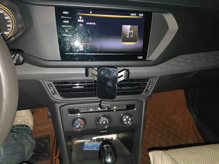 Фото 6 - Volkswagen Tharu