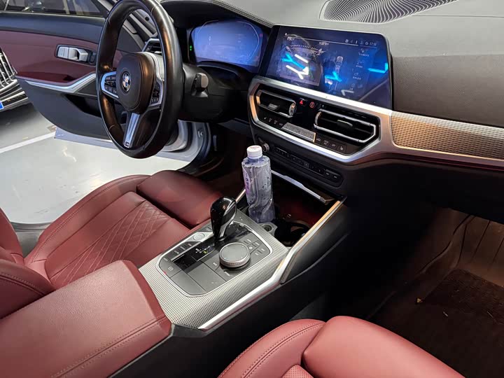 Фото 14 - BMW 3 Series