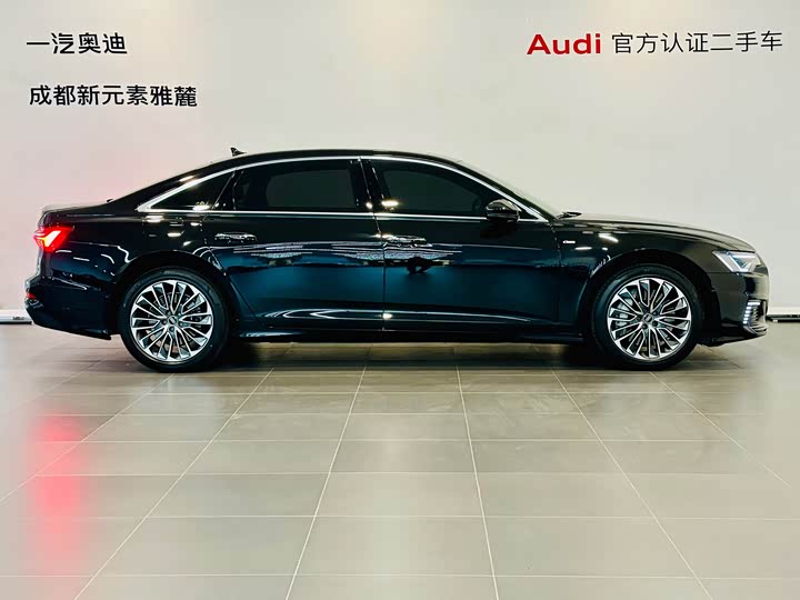 Фото 3 - Audi A6L Hybrid