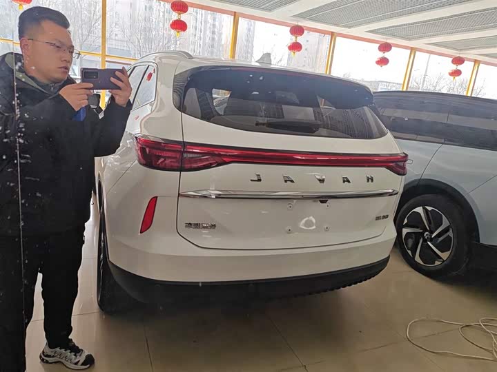 Фото 6 - Haval H6