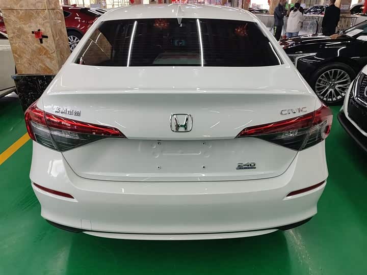 Фото 6 - Honda Civic