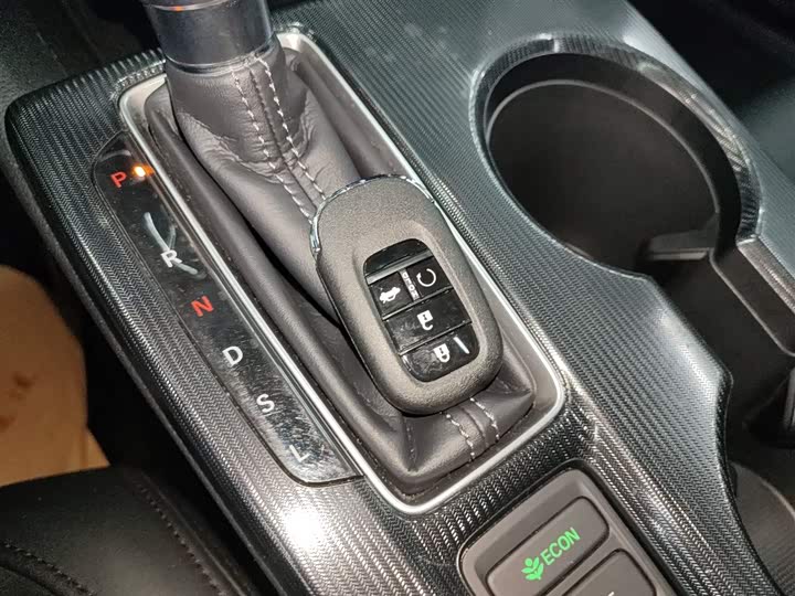 Фото 9 - Honda Civic