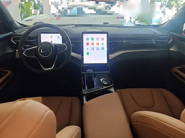 Фото 16 - Bestune T90