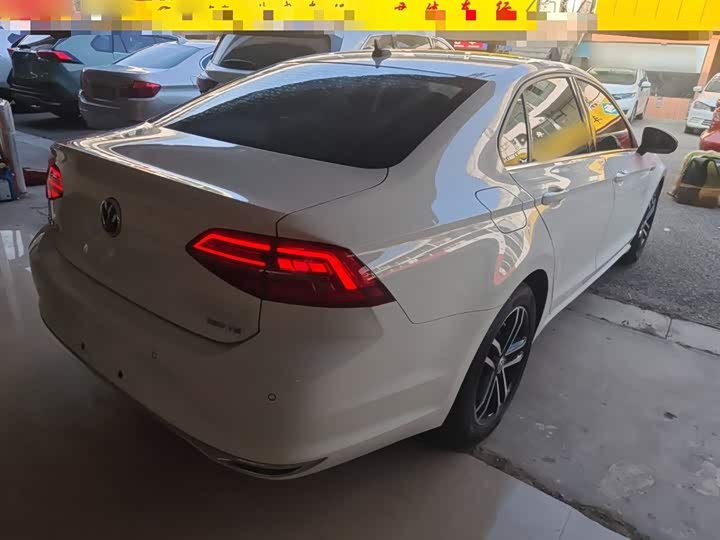 Фото 7 - Volkswagen Lamando L