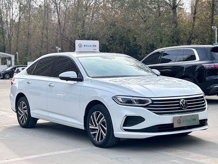 Фото 12 - Volkswagen Lavida