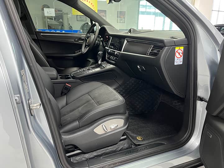 Фото 7 - Porsche Macan