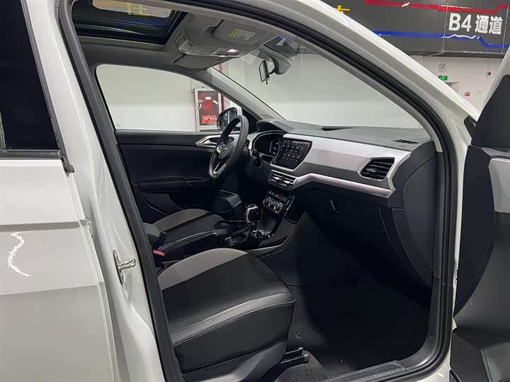 Фото 16 - Volkswagen Tacqua